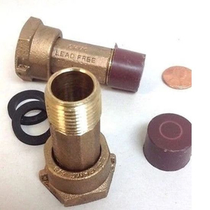 Lead Free Brass 5/8" Meter Nut X 1/2" Male NPT Water Meter Couplings （DW-WC027）