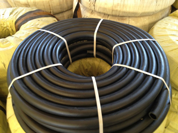 Rubber Smooth Surface Oil Hose