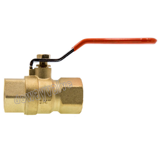 China Manufacturer Wholesale 600wog Forged Brass Ball Valve (DW-B205)