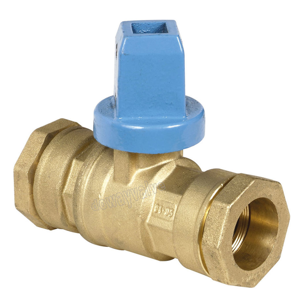China Factory Cw602n Brass Connection Ball Valve PE Compression End